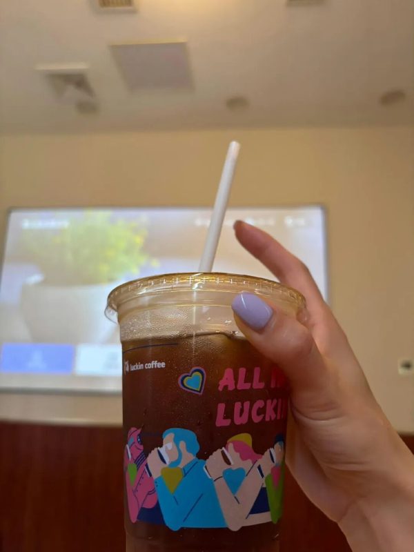 WeChat文案|“做自己:简单快乐就是预设”-墨客语